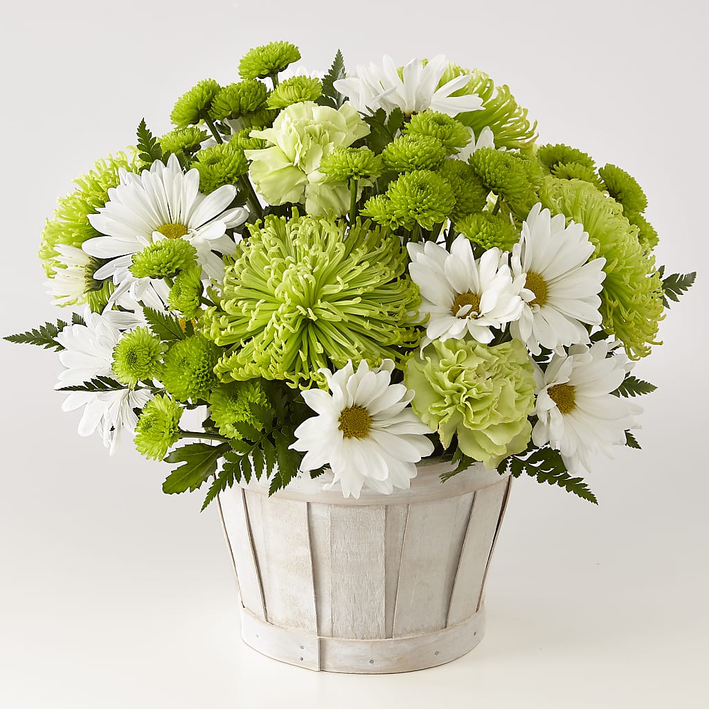 Lucky Charm Basket (Standard) – Valley Flower Shoppe, Waverly NY