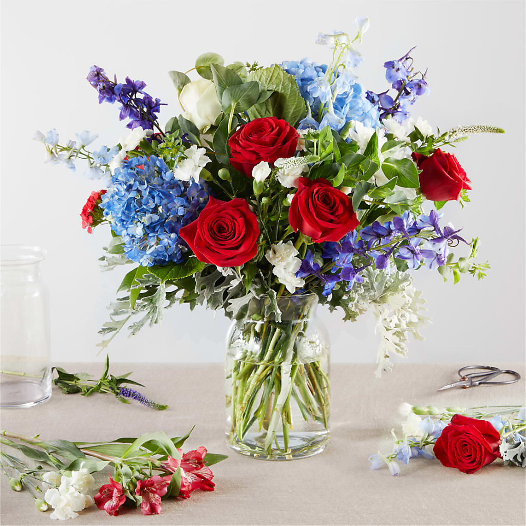 Star Spangled - A Florist Original – Valley Flower Shoppe, Waverly NY