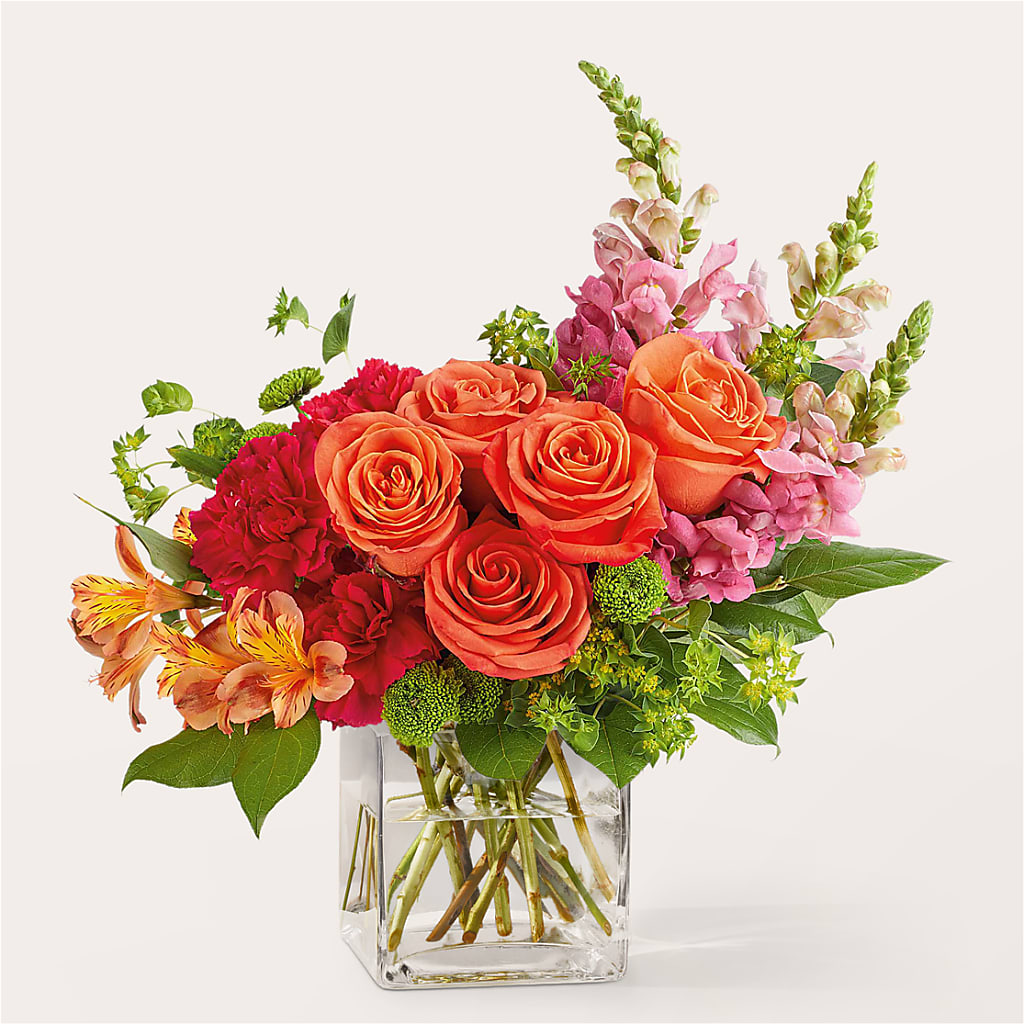 Cosmopolitan Bouquet – Valley Flower Shoppe, Waverly NY