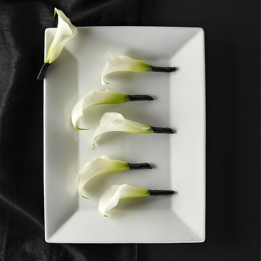 Calla Lily Promise Boutonniere – Valley Flower Shoppe, Waverly NY