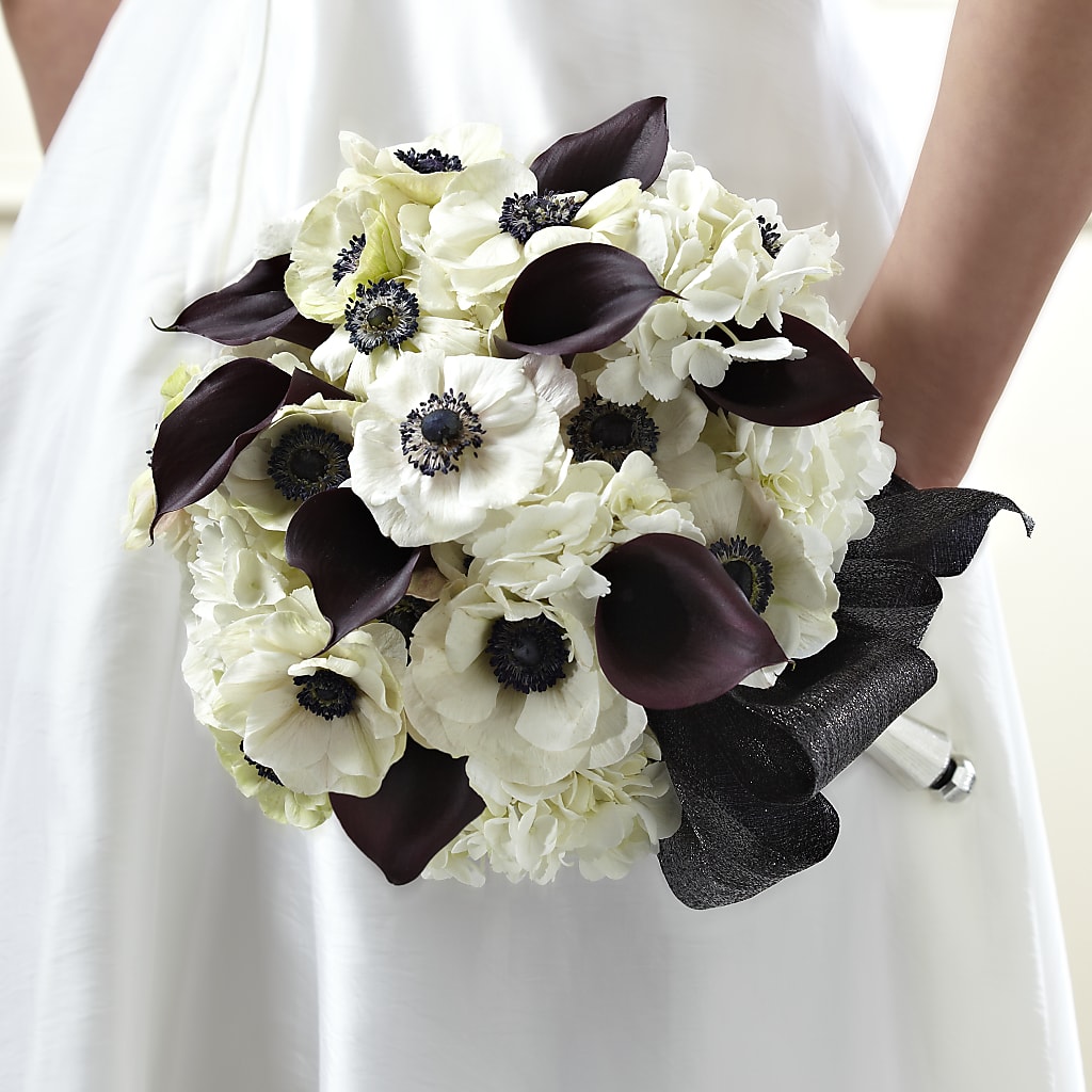 To Have and To Hold Bouquet – Valley Flower Shoppe, Waverly NY