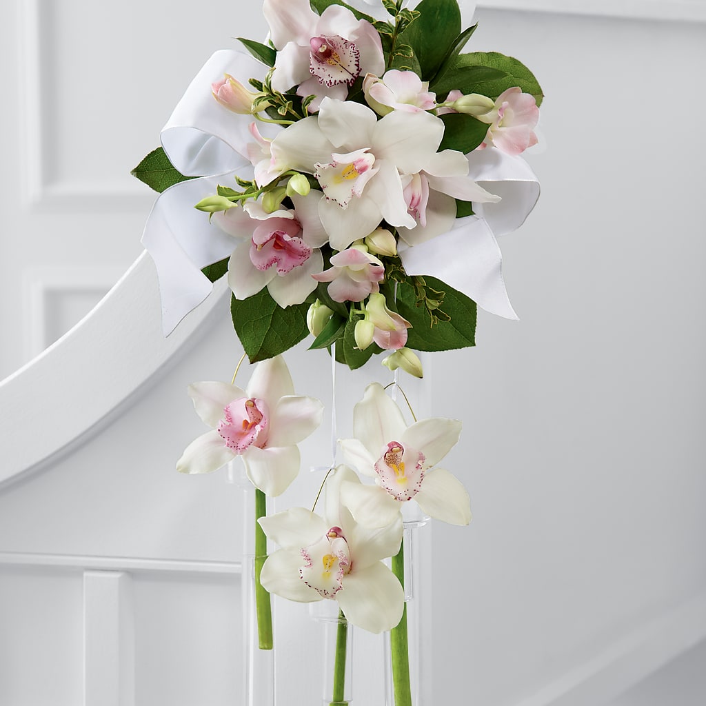 Perfect Entrance Pew Arrangement – Valley Flower Shoppe, Waverly NY