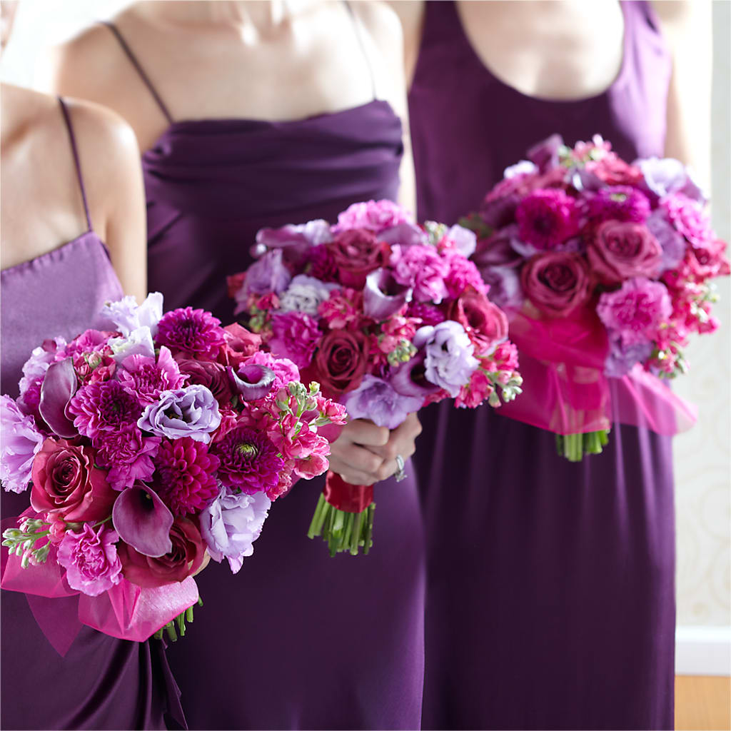Bridesmaid's Garden Bouquet – Valley Flower Shoppe, Waverly NY
