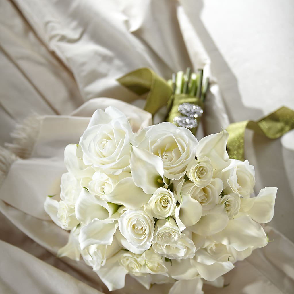 Serene Highness Bouquet – Valley Flower Shoppe, Waverly NY