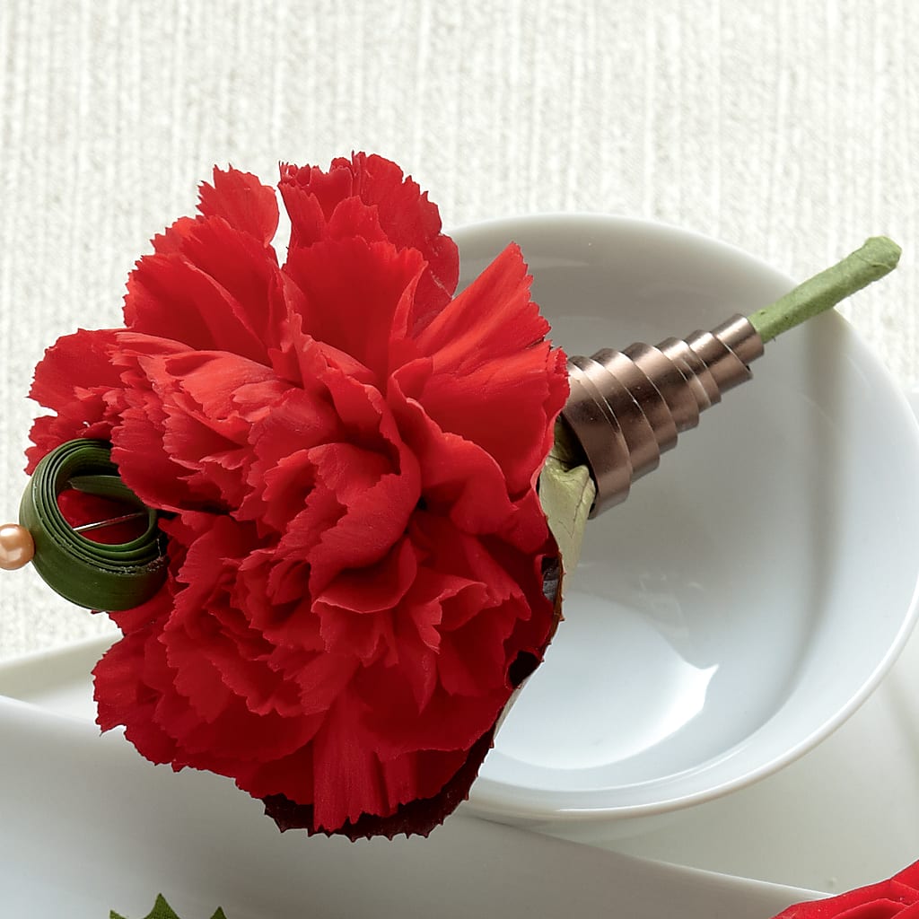 Red Carnation Boutonniere – Valley Flower Shoppe, Waverly NY