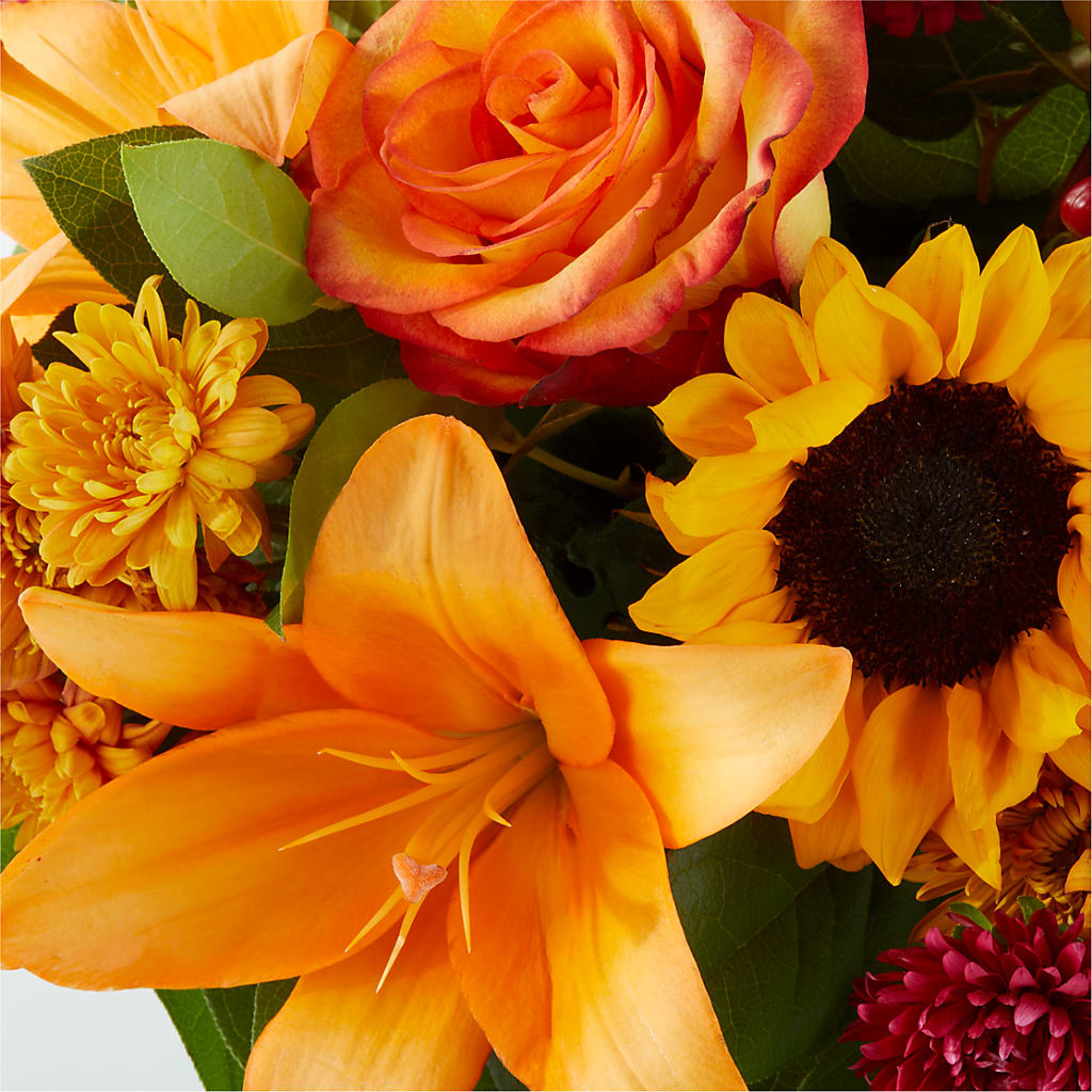 Grateful Centerpiece –  Valley Flower Shoppe, Waverly NY