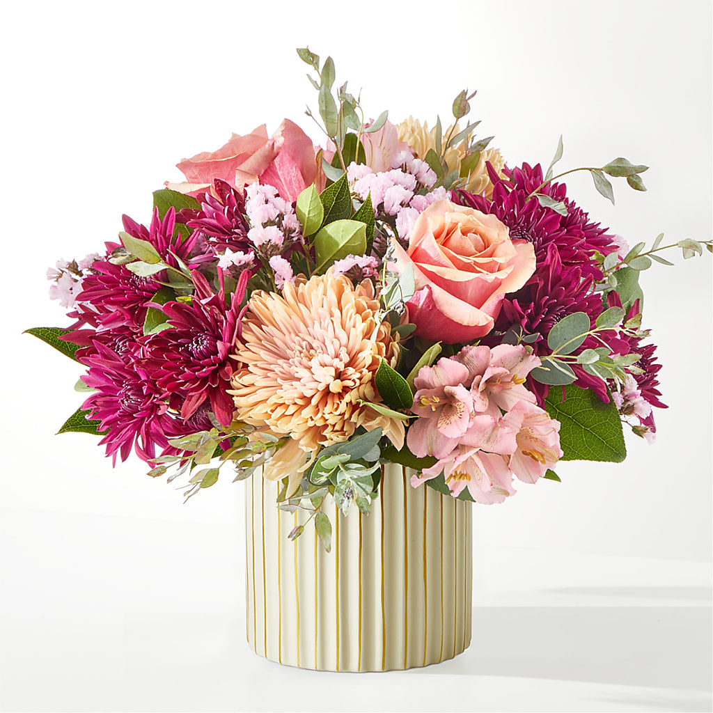 Berry Cobbler Bouquet with Ivory Vase –  Valley Flower Shoppe, Waverly NY