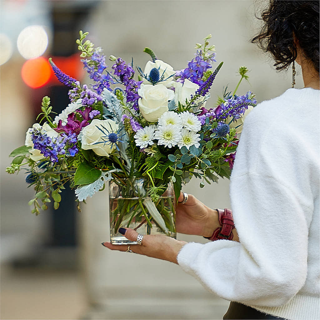 Shooting Star Bouquet –  Valley Flower Shoppe, Waverly NY